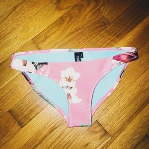 **SOLD** Pink Triangl bottoms